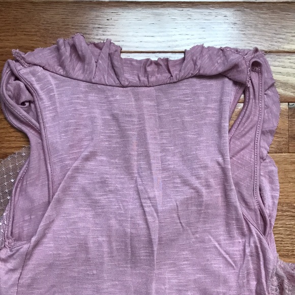 Pink lace tank top - Picture 10 of 15